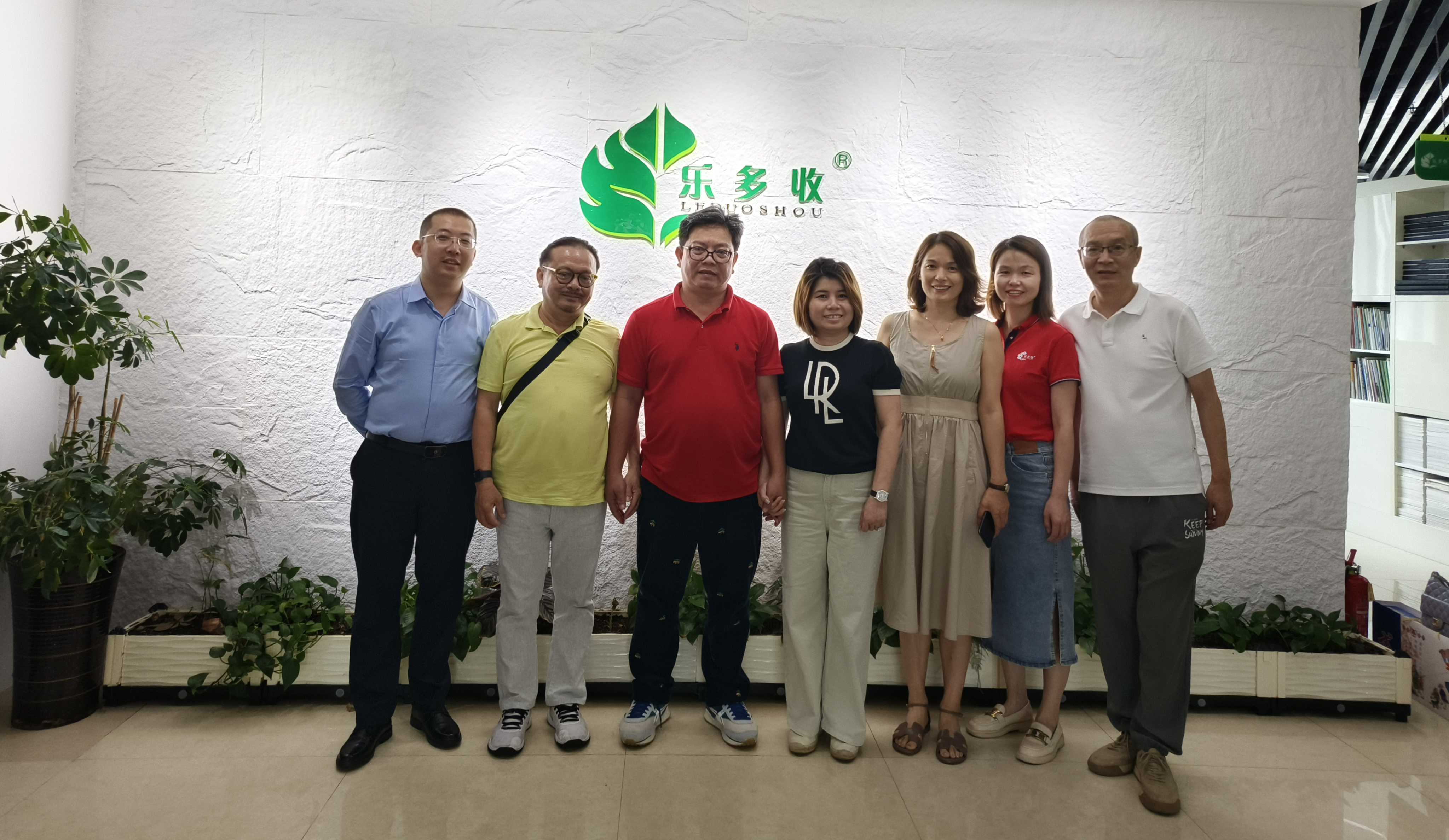 Vietnam's Top Agricultural Company Delegation Visits Shandong Ceres Agricultural Technology Co., Ltd.